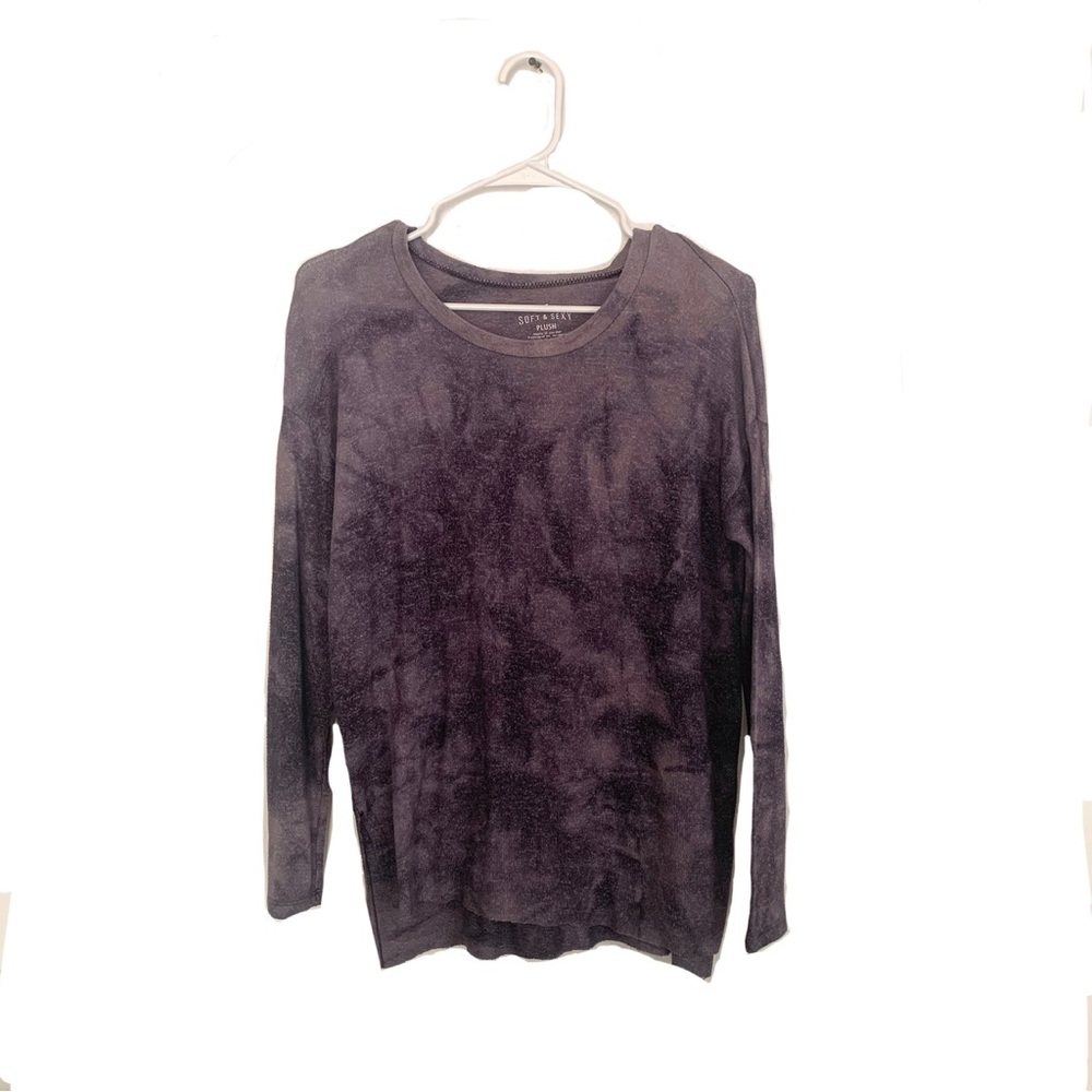 A&E soft and sexy plush Top